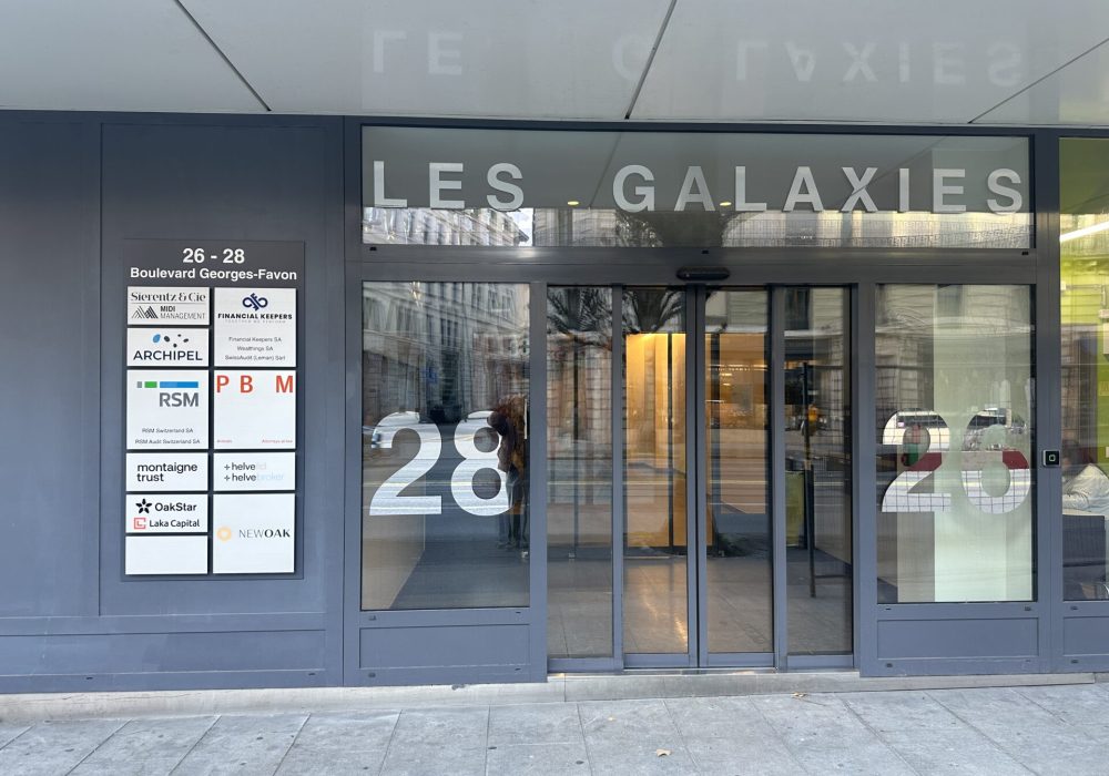 835_BGF_Les_Galaxies