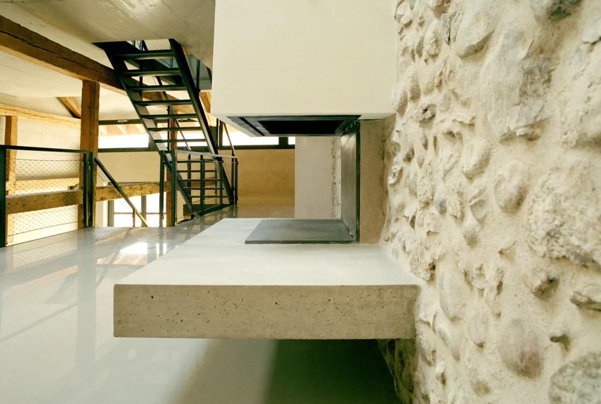 atelier-cheminée-copie.jpg
